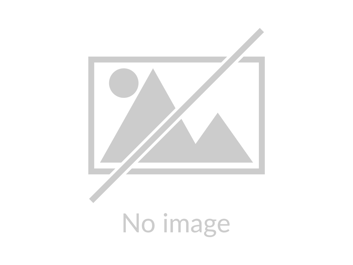 Якщо говорити більш конкретно, то батарея з часом зношується, тому кількість накопичуваної енергії ставати менше і менше