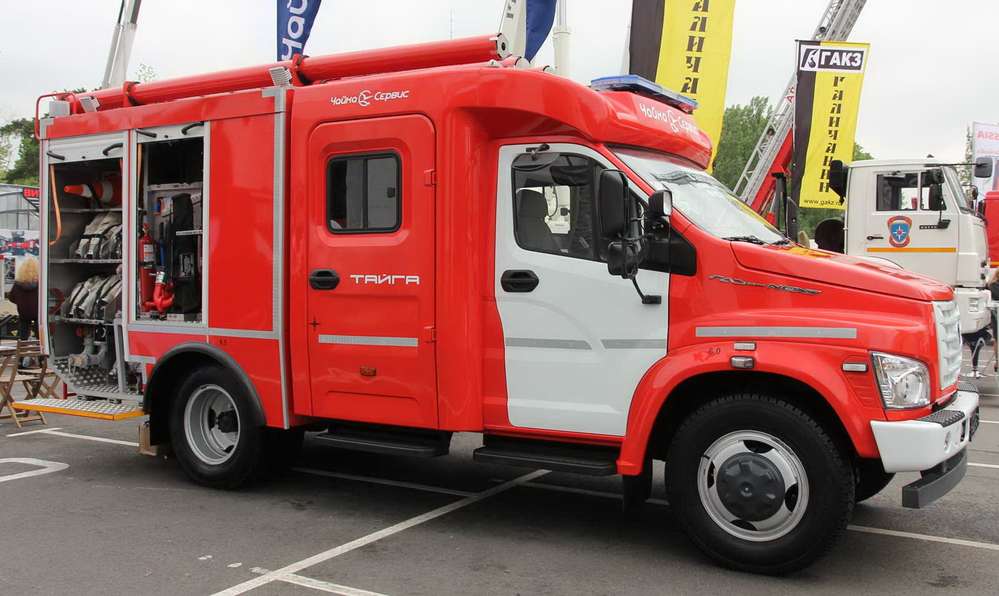Компанія Чайка-Сервіс створила шестимісну пожежну машину АЦ-1,0-40 / 4 на шасі газон Next