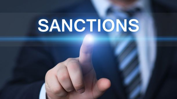 5 грудня 2016, 14:00 Переглядів:   Кабмін прийняв постанову, яка регулює процедуру пропозиції санкцій, які накладає РНБО