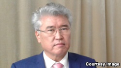Міністр культури і спорту Казахстану Аристанбек Мухамедіули заявив, що вважає, що низький рівень заробітної плати працівників культури сприяє їх творчому розвитку