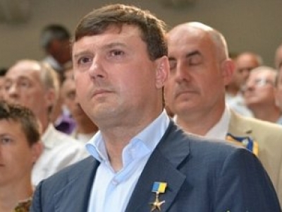 Колишній глава держкомпанії Укрспецекспорт Сергій Бондарчук очікує надання політичного притулку від уряду Великобританії