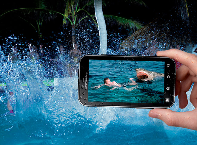 Motorola бере на себе ідею водонепроникного пристрою для обертання